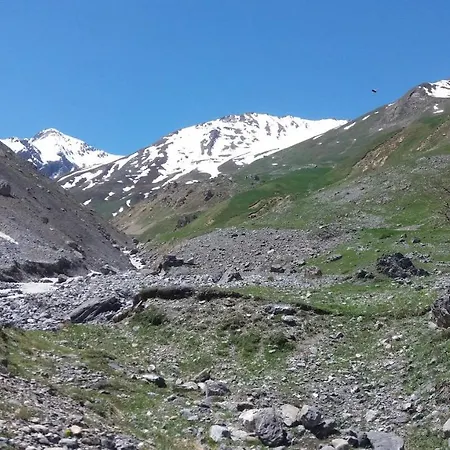 Aiguille Noire فندق 2*