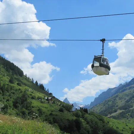 Aiguille Noire فندق فالوار