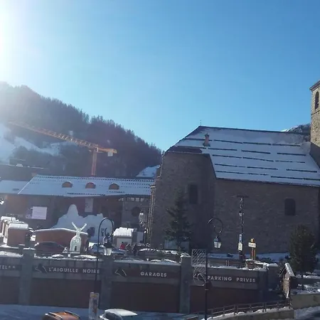 Hotel Aiguille Noire 2*
