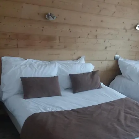 Aiguille Noire Hotel 2*