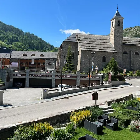 Hotel Aiguille Noire