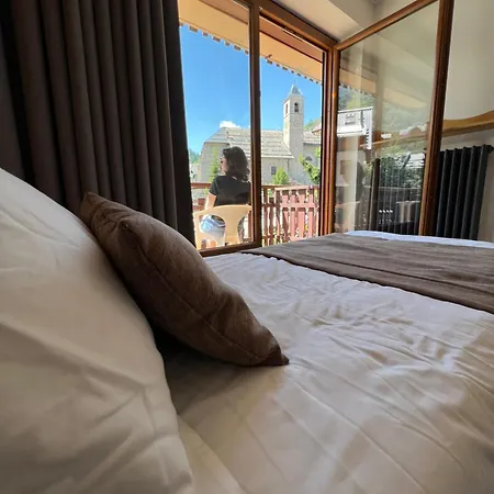 Aiguille Noire Hotel 2*