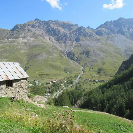 Aiguille Noire Hotel 2*